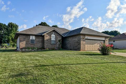 109 Jacaranda Ave, Willard, MO 65781 photo 1