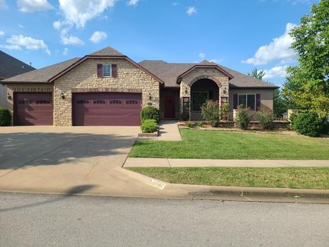 562 E Katella Cir, Nixa, MO 65714 photo 1