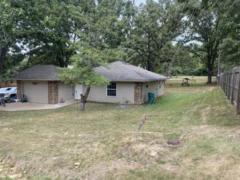 640 Mullins St, Cabool, MO 65689 photo 1