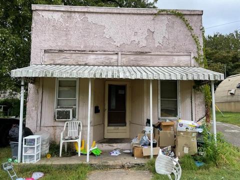 1019 W Atlantic St, Springfield, MO 65803 photo 1
