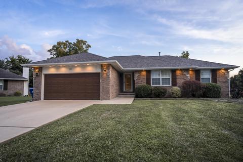 935 S Duke Ct, Springfield, MO 65802 photo 1