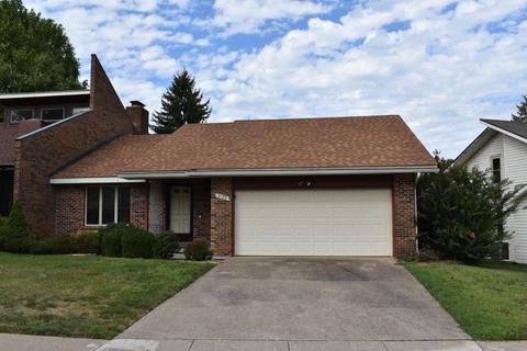 2129 E Wornall Pl, Springfield, MO 65804 photo 1