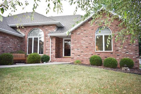 4299 E Crosswinds Pl, Springfield, MO 65809 photo 1