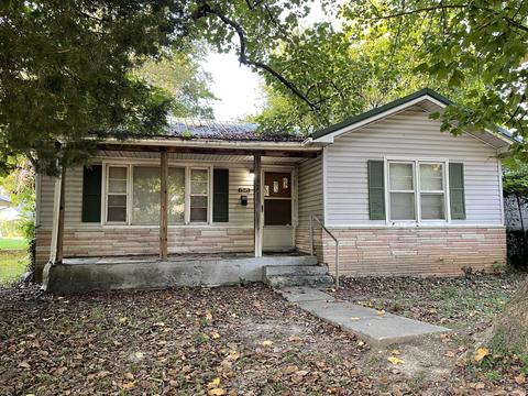 1545 E Commercial St, Springfield, MO 65803 photo 1