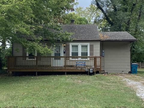 1237 S Crutcher Ave, Springfield, MO 65804 photo 1