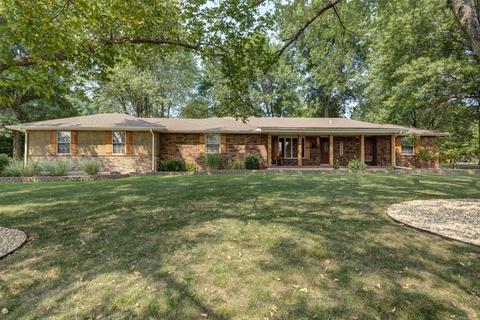 2703 Sharon Dr, Ozark, MO 65721 photo 1