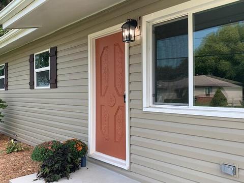 3926 W Young St, Springfield, MO 65803 photo 1