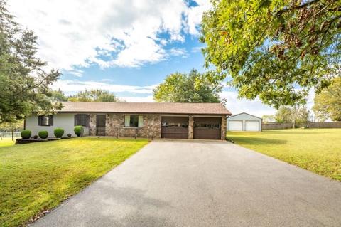 132 Wabash Ln, Branson, MO 65616 photo 1