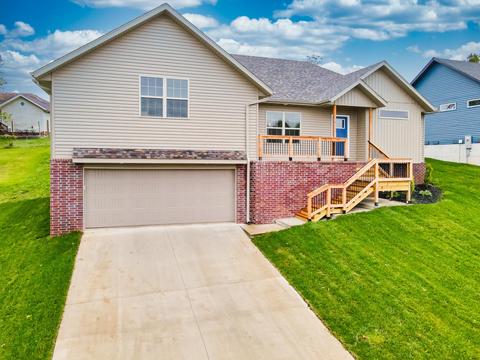 4452 W University St, Springfield, MO 65802 photo 1