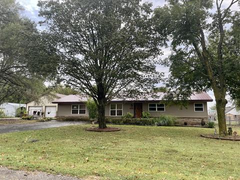 401 Raye Dr, Diamond, MO 64840 photo 1