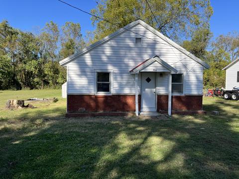 806 Valley Ave, Ava, MO 65608 photo 1