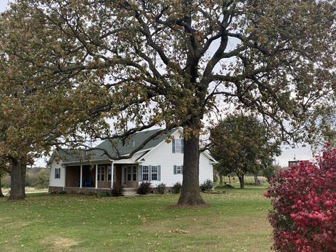 78 Mustang Dr, Buffalo, MO 65622 photo 1
