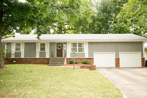 615 S Grandview Ave, Springfield, MO 65802 photo 1