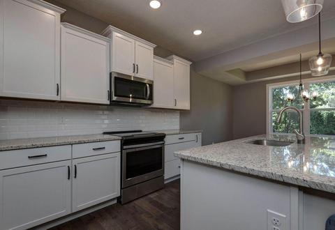 4847 E Silverado Rd, Springfield, MO 65802 photo 1