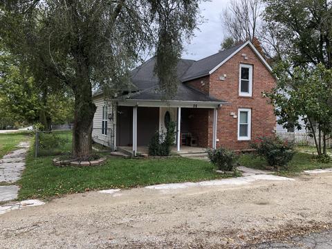 28 E Delta St, Aurora, MO 65605 photo 1