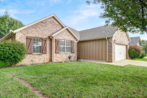 913 E Waterford Blvd, Ozark, MO 65721 photo 1