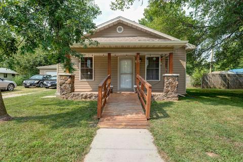 303 W Hayes Rd, Clever, MO 65631 photo 1