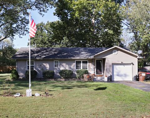 301 N Vine St, Marshfield, MO 65706 photo 1