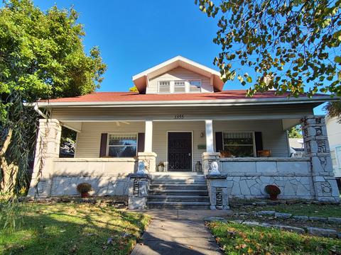 1355 E Meadowmere St, Springfield, MO 65804 photo 1