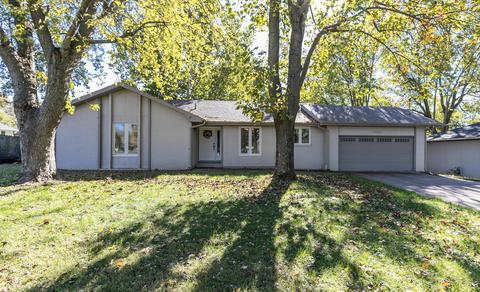 1356 E Holiday St, Springfield, MO 65804 photo 1