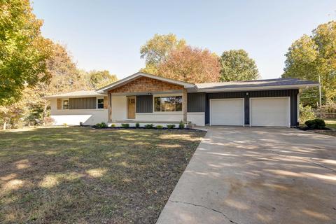 4250 S Ridgecrest Dr, Springfield, MO 65810 photo 1