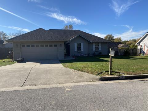 1705 Edgewood St, Aurora, MO 65605 photo 1