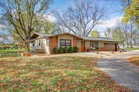 1705 N Pine St, Nixa, MO 65714 photo 1