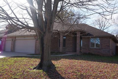 2459 S Pembrook Ave, Springfield, MO 65807 photo 1