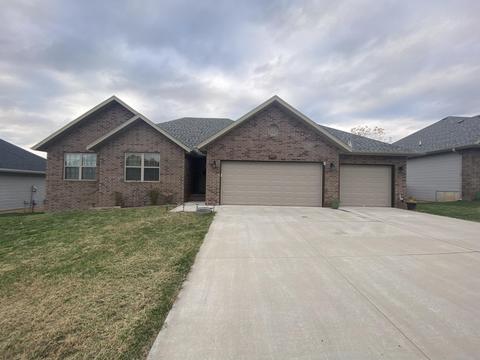 1927 W Hill St, Springfield, MO 65803 photo 1