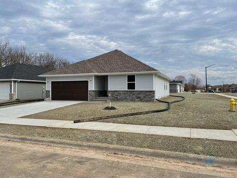 1296 S Whitaker Ave, Republic, MO 65738 photo 1