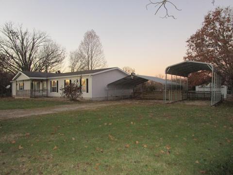 1653 Highway 60, Birch Tree, MO 65438 photo 1