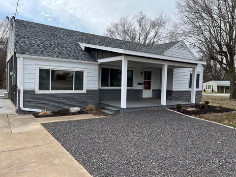 860 W Whiteside St, Springfield, MO 65807 photo 1