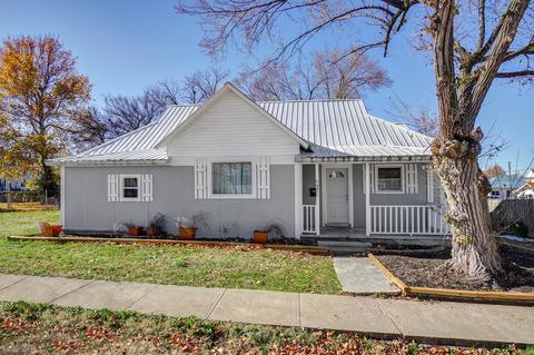 507 S Main St, Mount Vernon, MO 65712 photo 1
