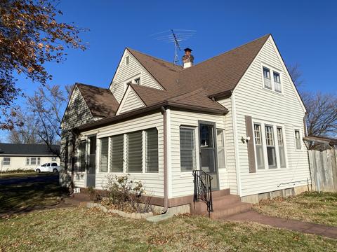 915 4th St, Monett, MO 65708 photo 1