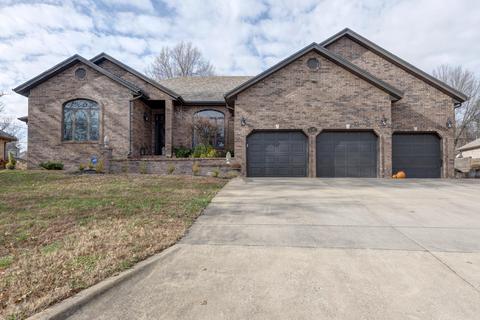 1647 S Chapel Dr, Springfield, MO 65809 photo 1