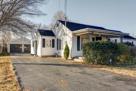 3050 W Brower St, Springfield, MO 65803 photo 1