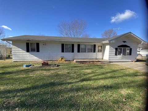 411 Willow St, Sparta, MO 65753 photo 1