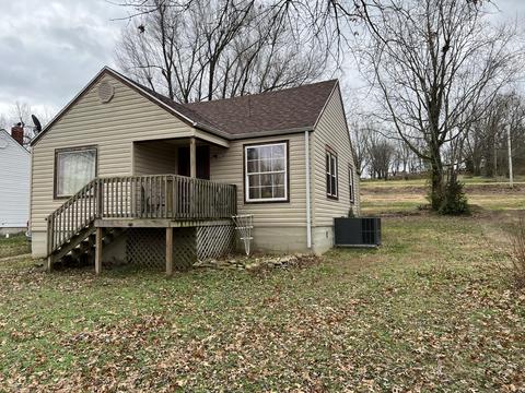 713 E Benton Ave, Ava, MO 65608 photo 1