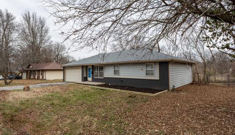 522 N West Ave, Republic, MO 65738 photo 1