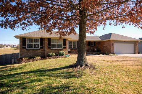 826 Mark St, Willard, MO 65781 photo 1