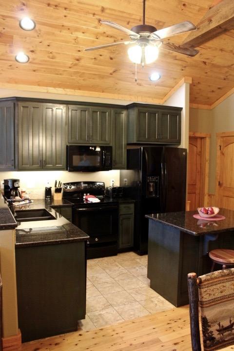 405 Lookout Flts, Branson, MO 65616 photo 27