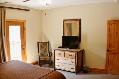 404 Lookout Flts, Branson, MO 65616 photo 11
