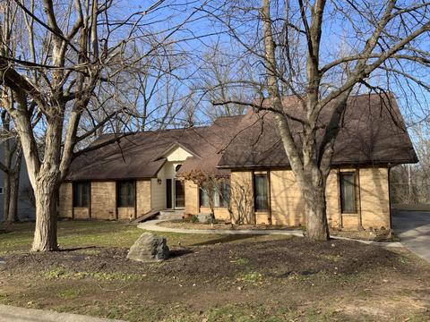 4061 E Whitehall Dr, Springfield, MO 65809 photo 1