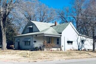 2302 N Kellett Ave, Springfield, MO 65803 photo 1