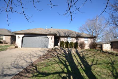 4135 E Blaine St, Springfield, MO 65802 photo 1