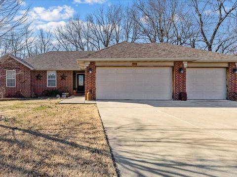 5650 W Sugar Pine Dr, Springfield, MO 65802 photo 1