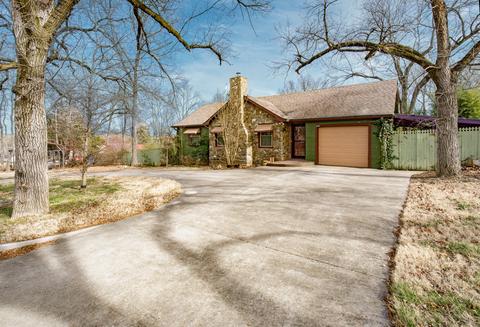 114 Michel Ln, Branson, MO 65616 photo 1
