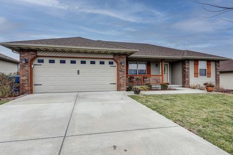 208 Ashton Ave, Clever, MO 65631 photo 1