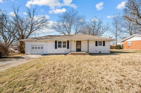 213 N Mill St, Marshfield, MO 65706 photo 1