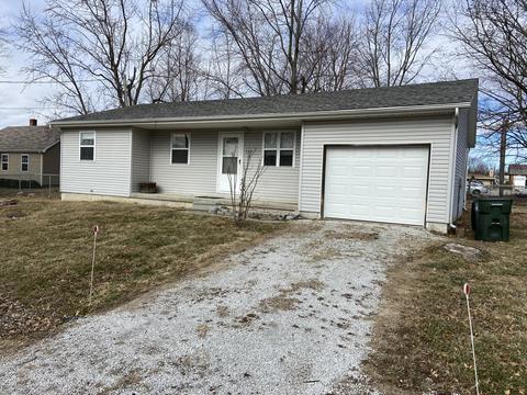 110 E 1st St, Miller, MO 65707 photo 1